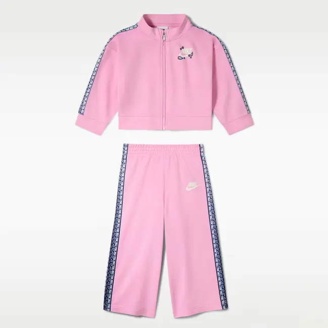 16P136 - Tute - Nike
