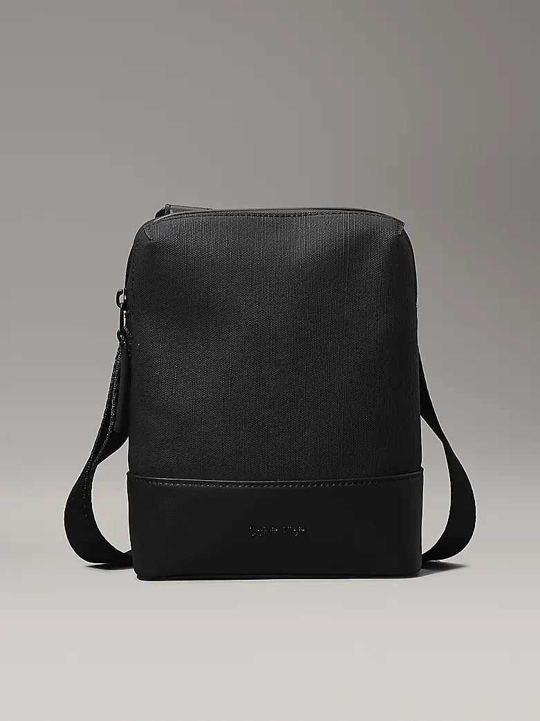 CALVIN KLEIN BORSELLO TECH SENSUAL CON LOGO UOMO K512516 BEH
