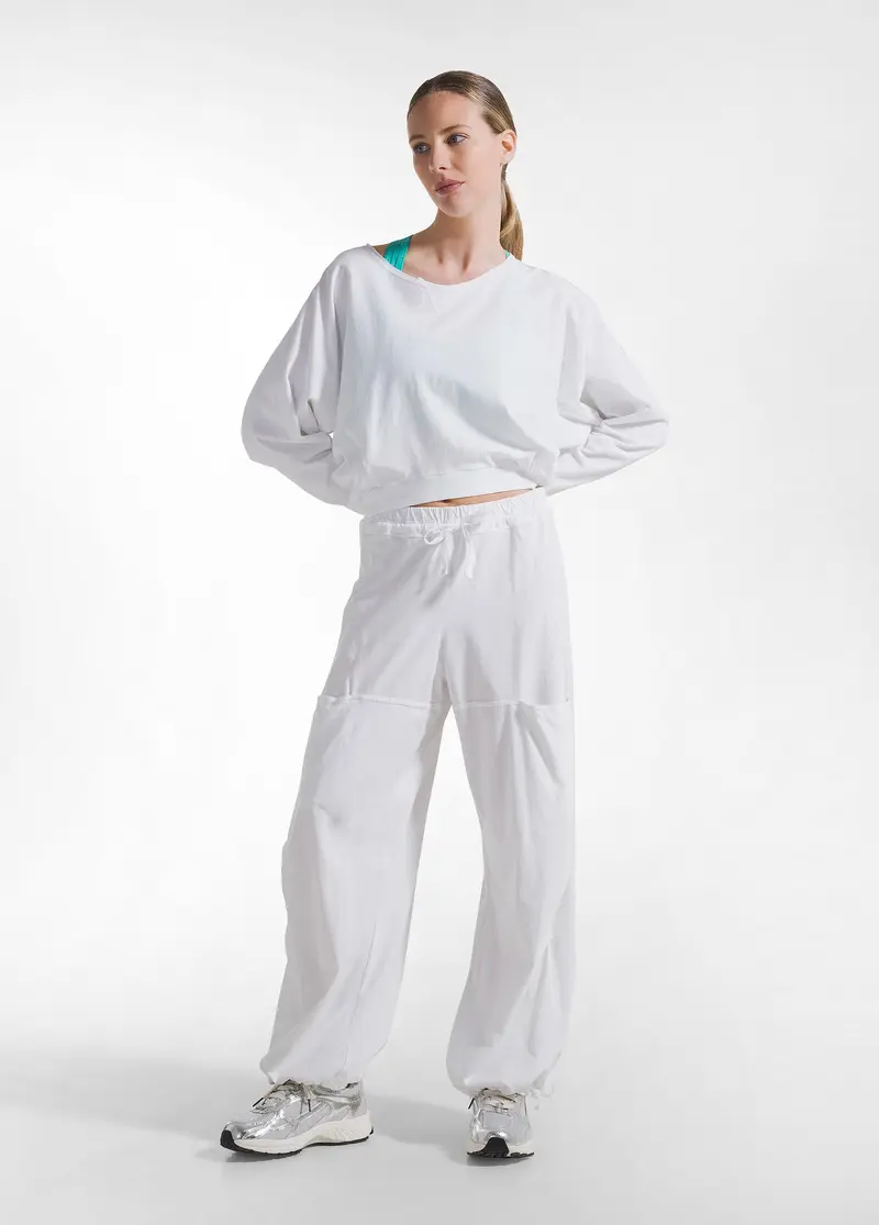 COMPLETO FELPA CROPPED E PANTALONI MAGNUM BIANCO