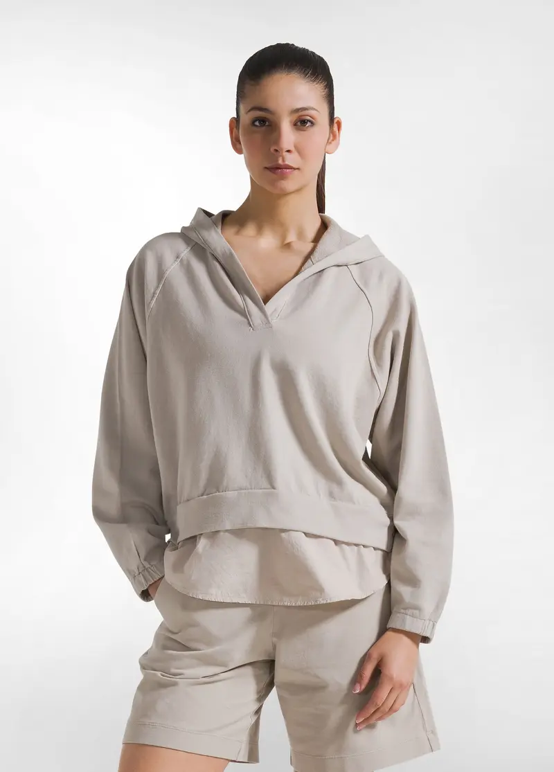 FELPA CON CAPPUCCIO E DETTAGLI EFFETTO PARACHUTE BEIGE