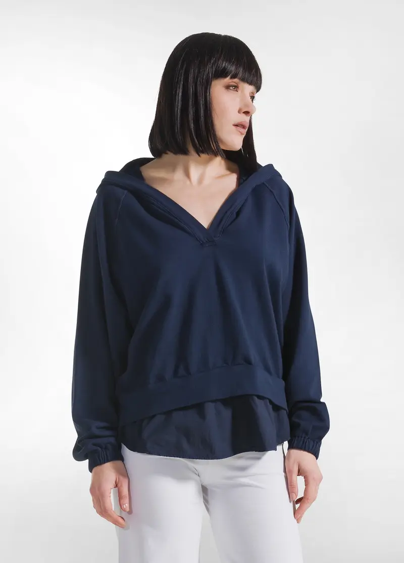 FELPA CON CAPPUCCIO E DETTAGLI EFFETTO PARACHUTE BLU