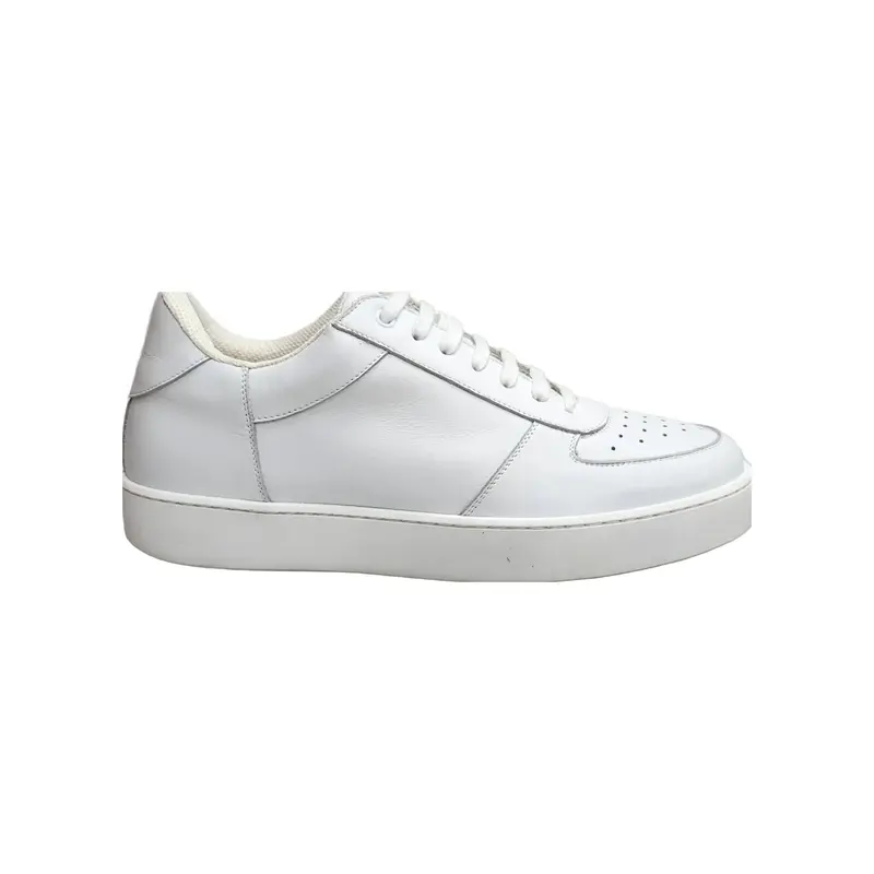 MIKI White (SK2) - Sneaker in Pelle Bianca Fori Traspiranti Foderata in tessuto antisudore traspirante sottopiede confort plus con Suola in Lattice Bianca - Salsa