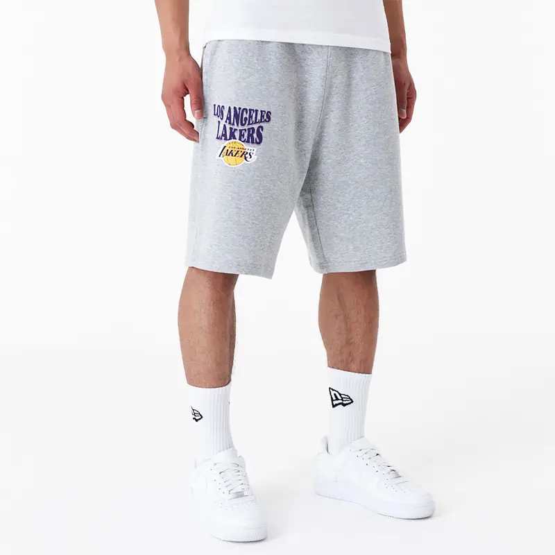 NEW ERA BERMUDA IN FELPA NBA SCRIPT LOS ANGELES LAKERS UOMO 60435507 030