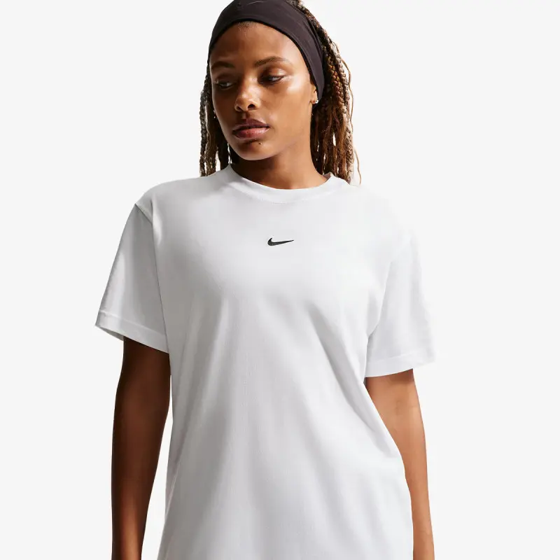 NIKE T-SHIRT CLASSIC CON LOGO PICCOLO IH7601 100