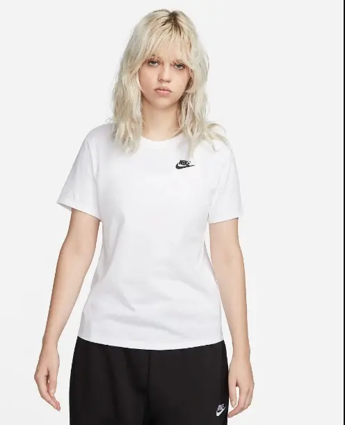 NIKE W SPORTSWEAR CLUB ESSENTIALS DX7902 100
