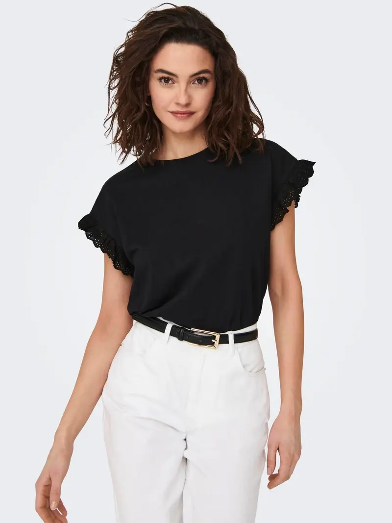 ONLY TOP LIRIS SHORT SLEEVE EMB DONNA 15255618 BLK