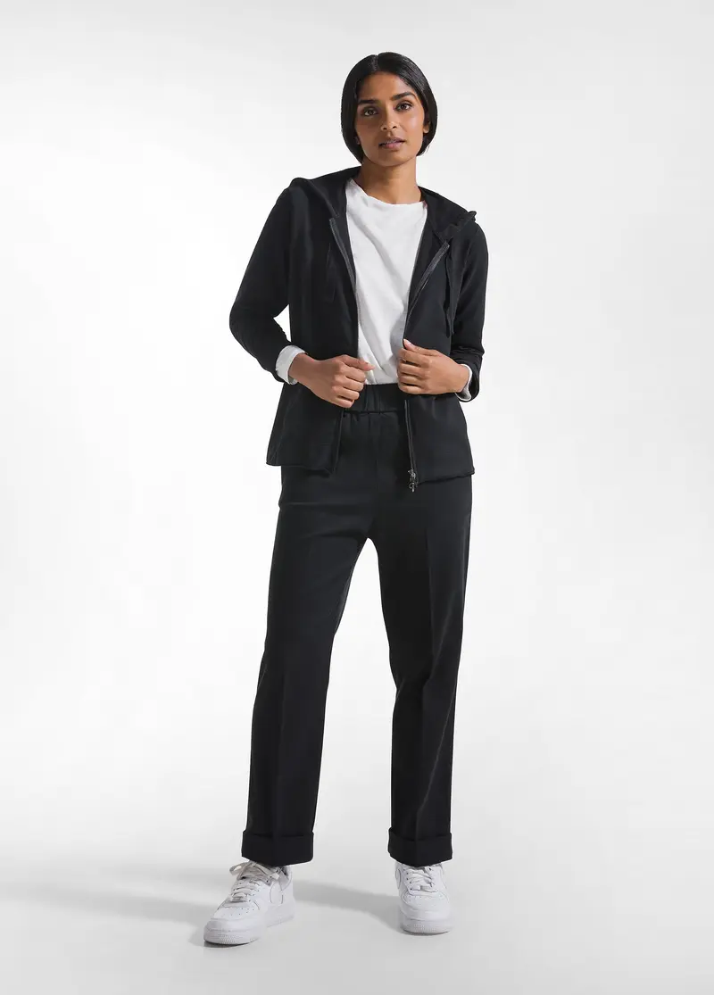 PANTALONE DRITTO CON RISVOLTO NERO