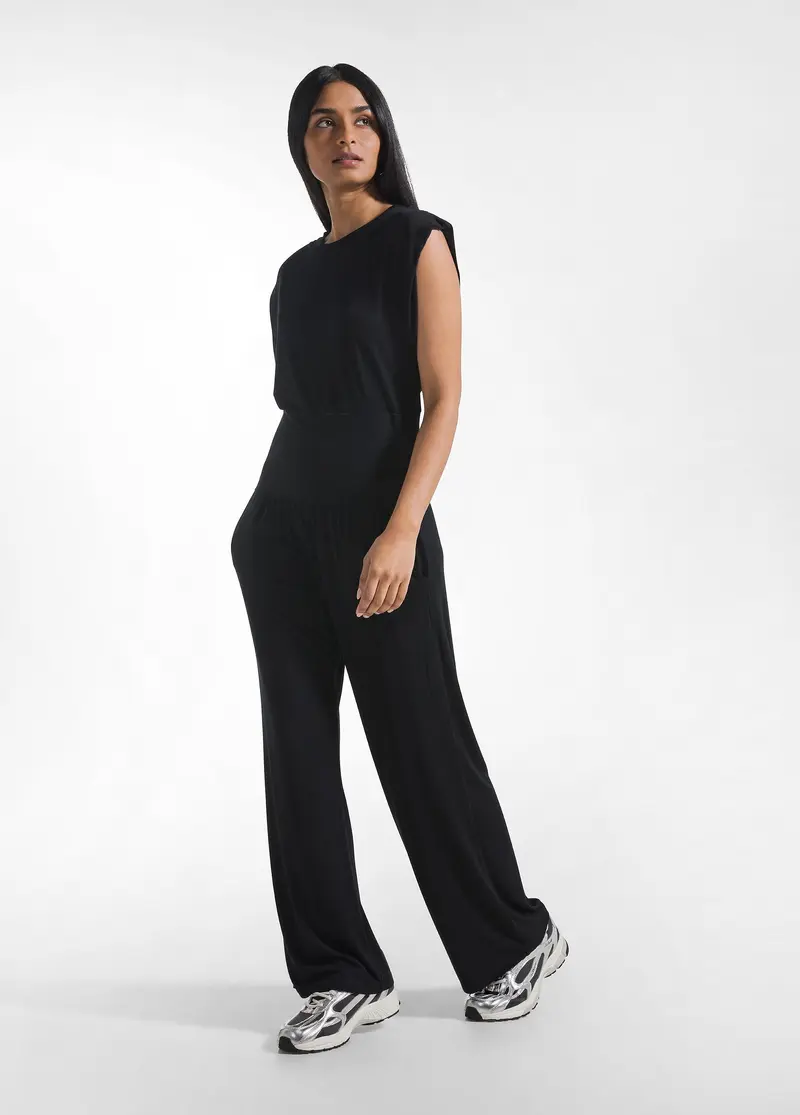 PANTALONE DRITTO IN VISCOSA STRETCH NERO