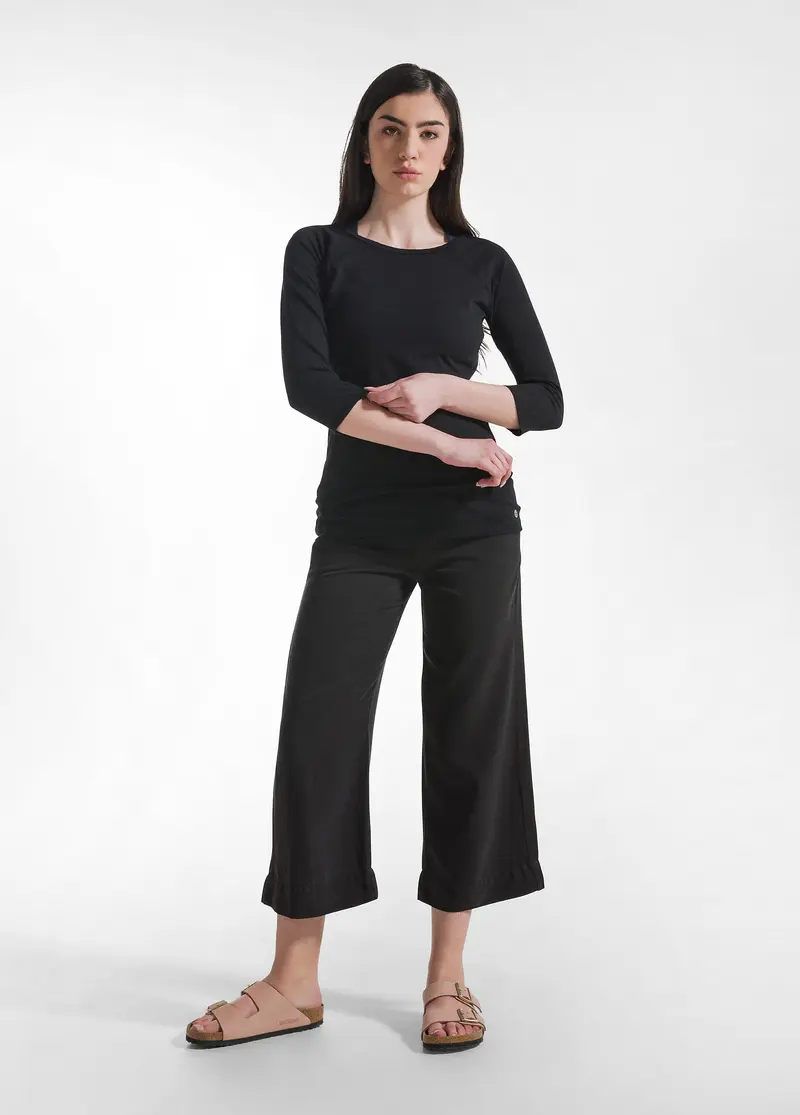 PANTALONI CROP IN LYOCELL NERO