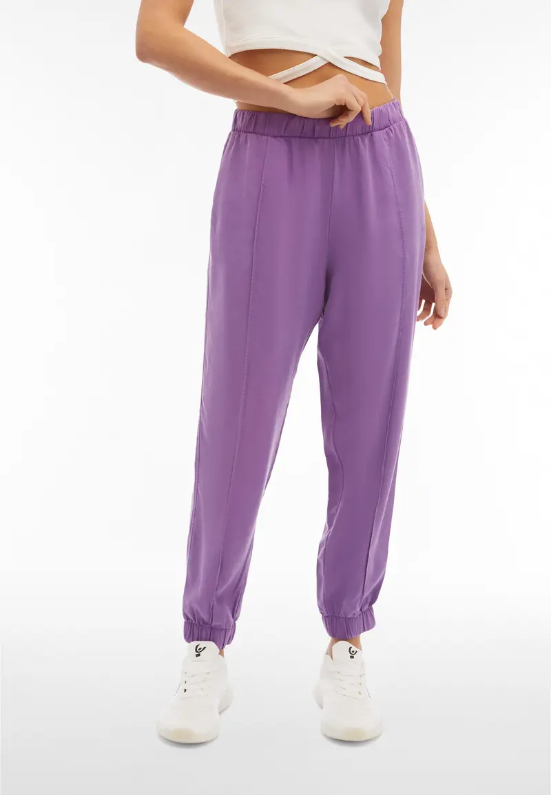 Pantaloni donna in twill lyocell con impuntura centrale