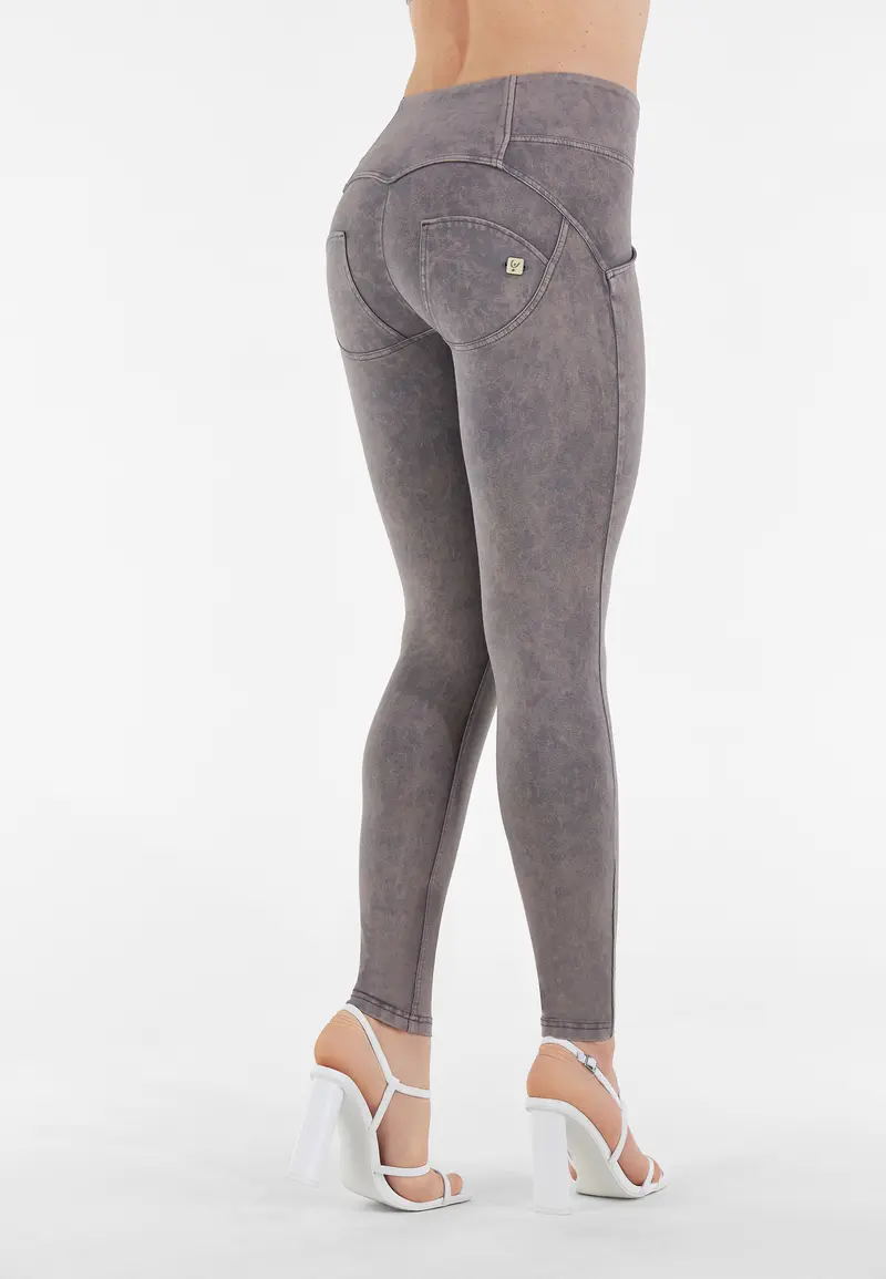 Pantaloni push up WR.UP® clessidra vita media bleached