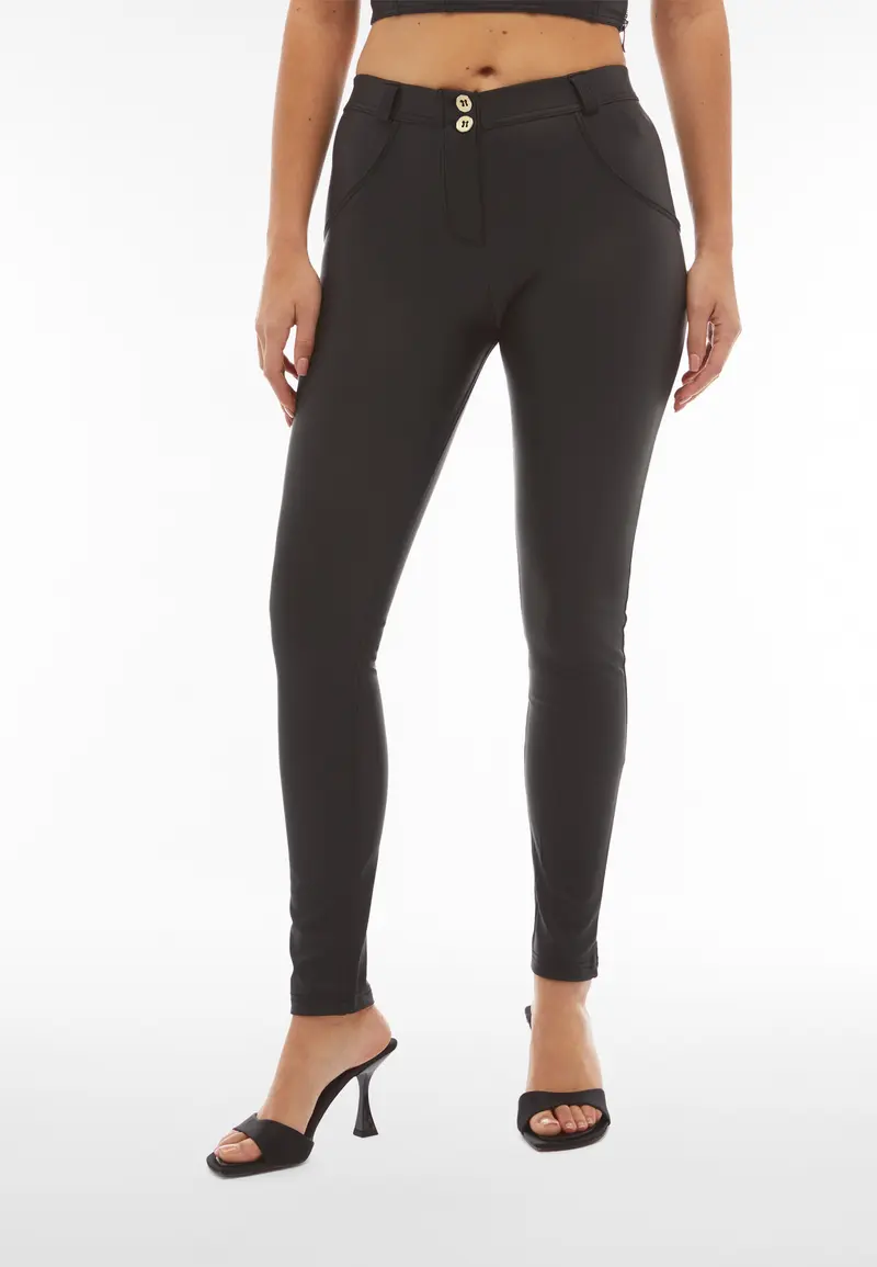 Pantaloni push up WR.UP® skinny in similpelle ecologica