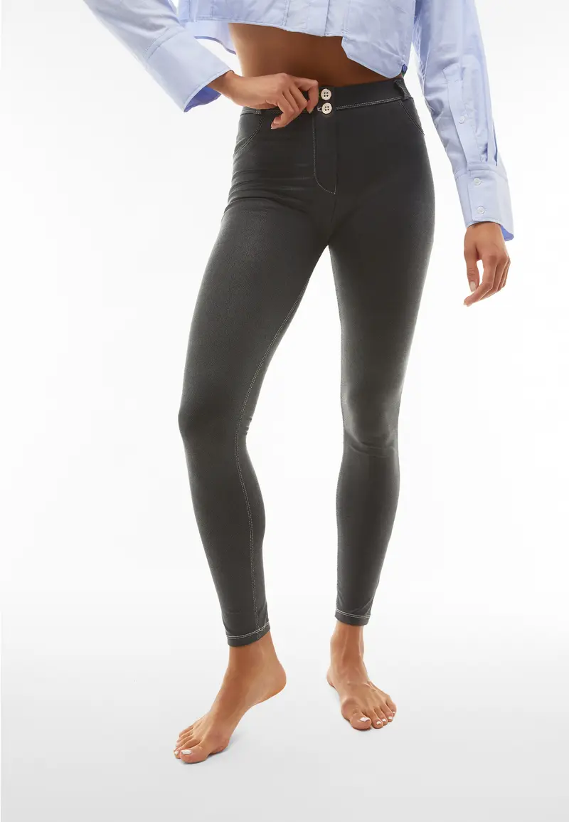 Pantaloni WR.UP® in similpelle con vita alta bottoni e zip