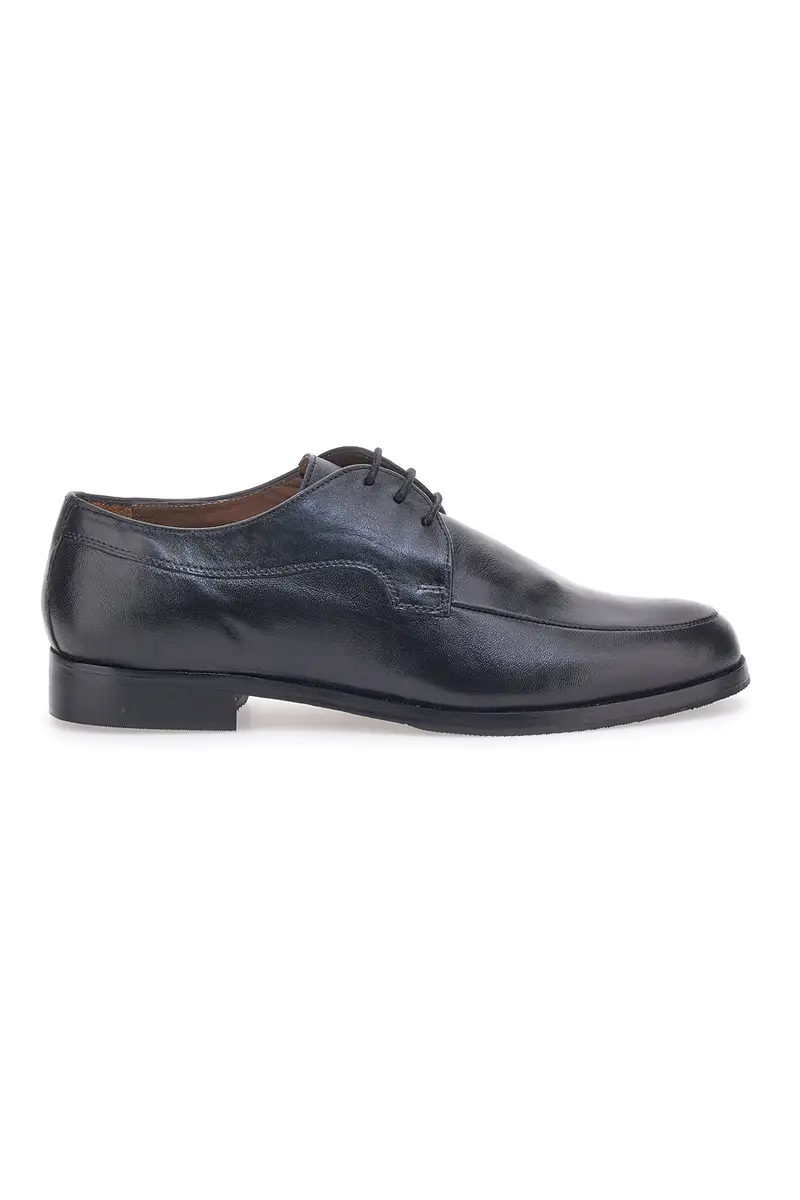Scarpe Stringate in Vera Pelle Nera Max Dillan 569