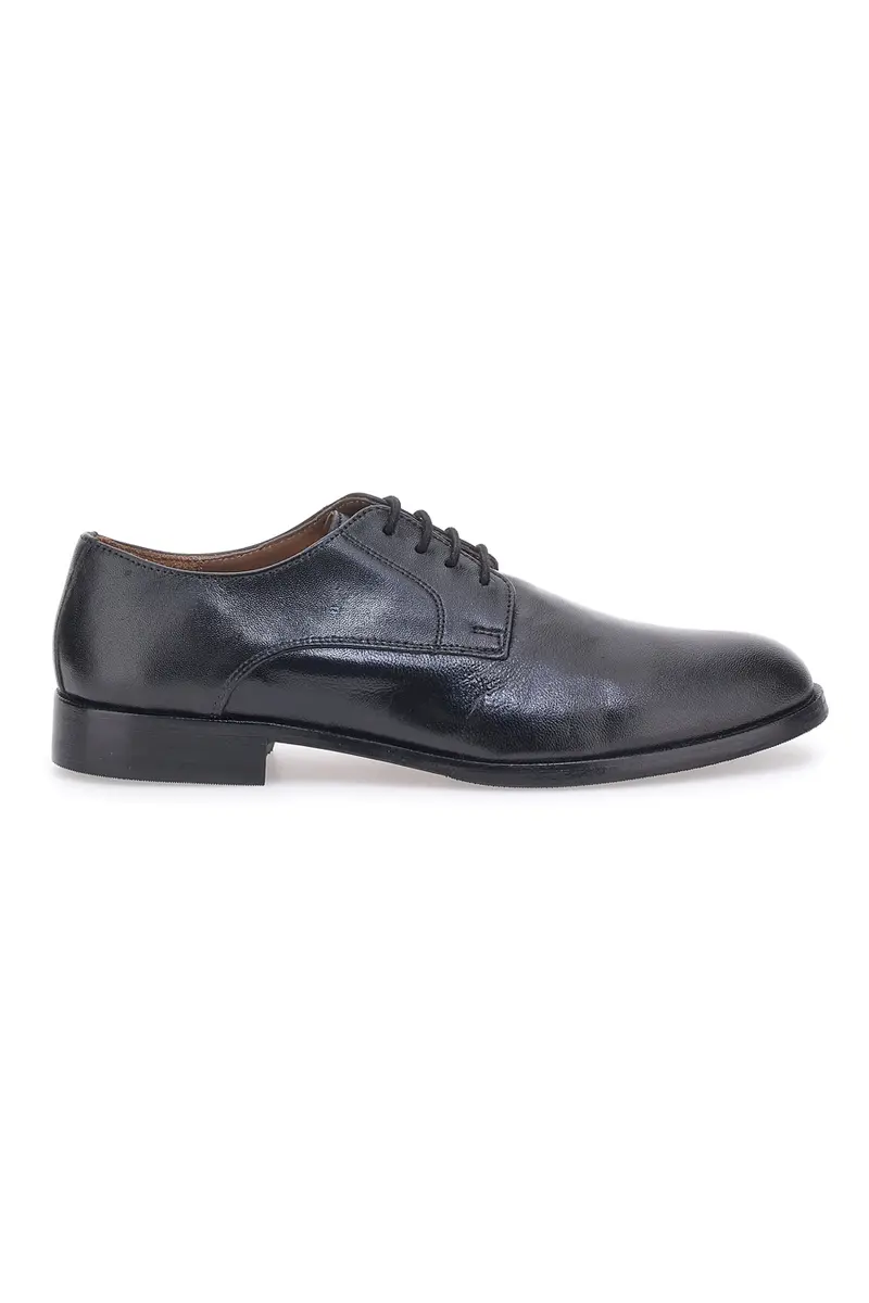 Scarpe Stringate Nere In Vera Pelle Max Dillan 565