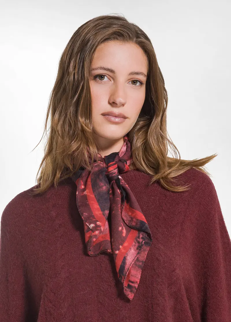 SCIARPA ALLOVER IN LANA ROSSO