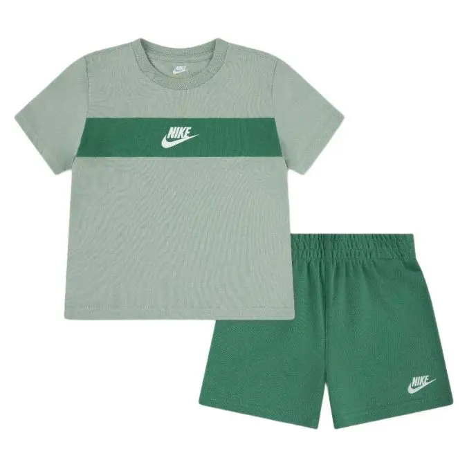 SET NEONATO NIKE SPORTSWEAR T-SHIRT E SHORTS