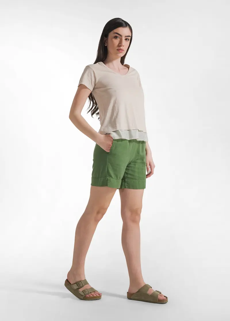 SHORTS IN TWILL TENCEL VERDE