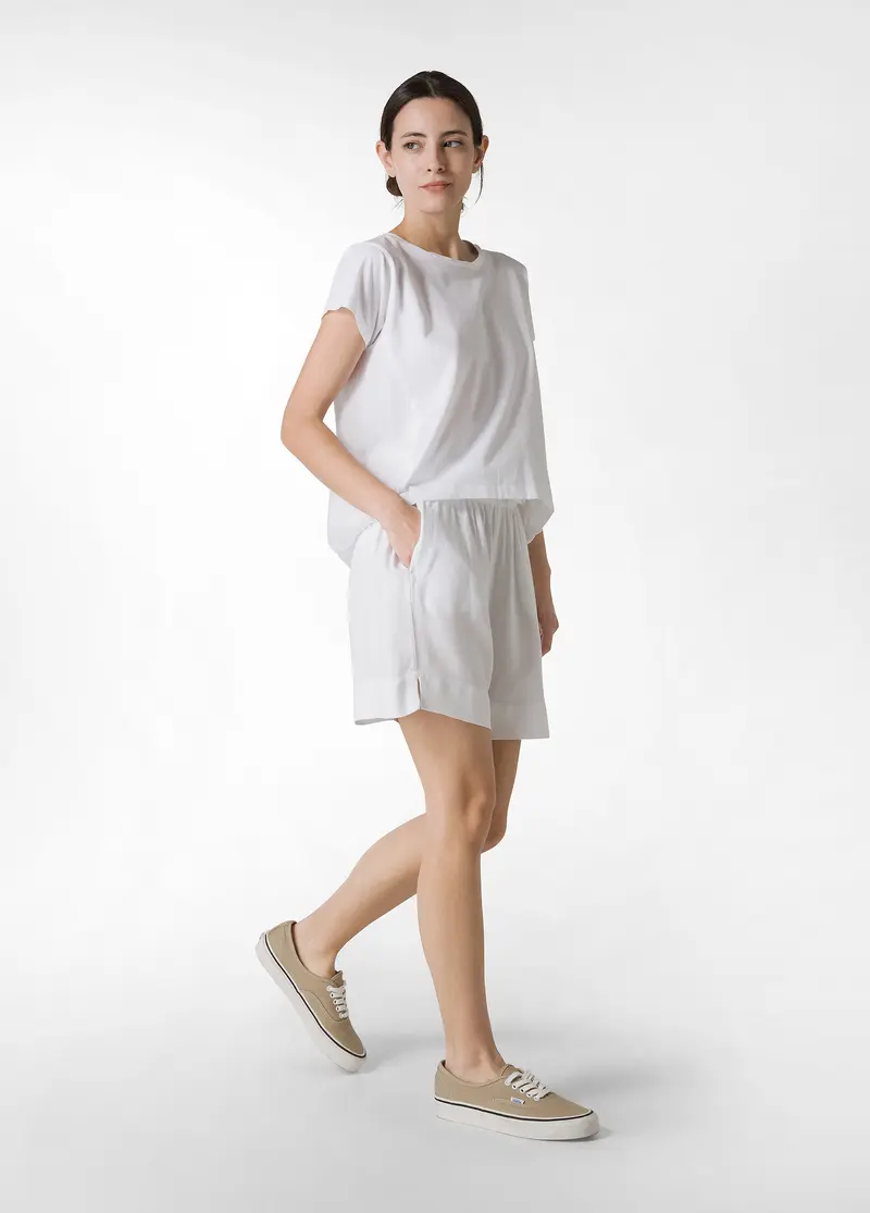 SHORTS IN VISCOSA CREPE BIANCO