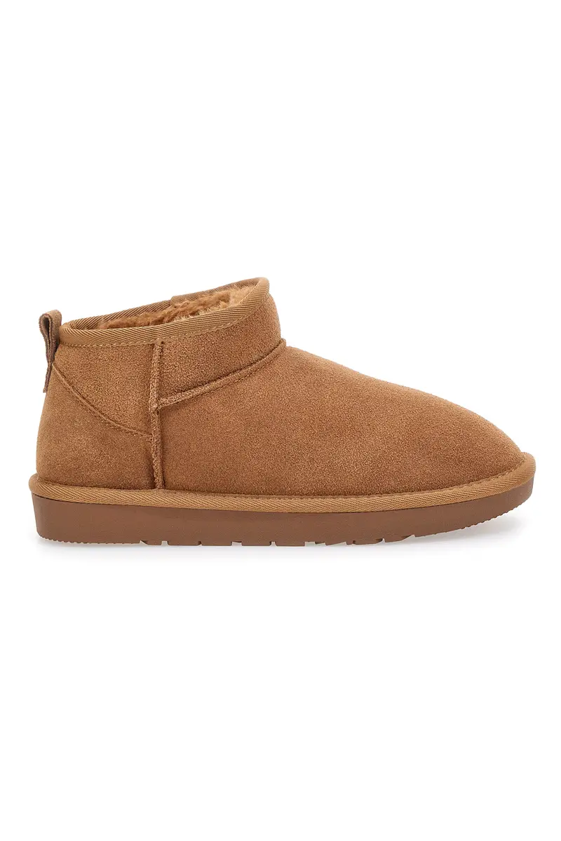 Stivaletti Pantofole camel imbottiti con pelo effetto scamosciato Mon Dieu L1200