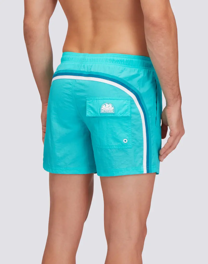 SUNDEK BOXER MARE EFFETTO STROPICCIATO CON DETTAGLIO ARCOBALENO SUL RETRO UOMO M504BDN5100 A5701