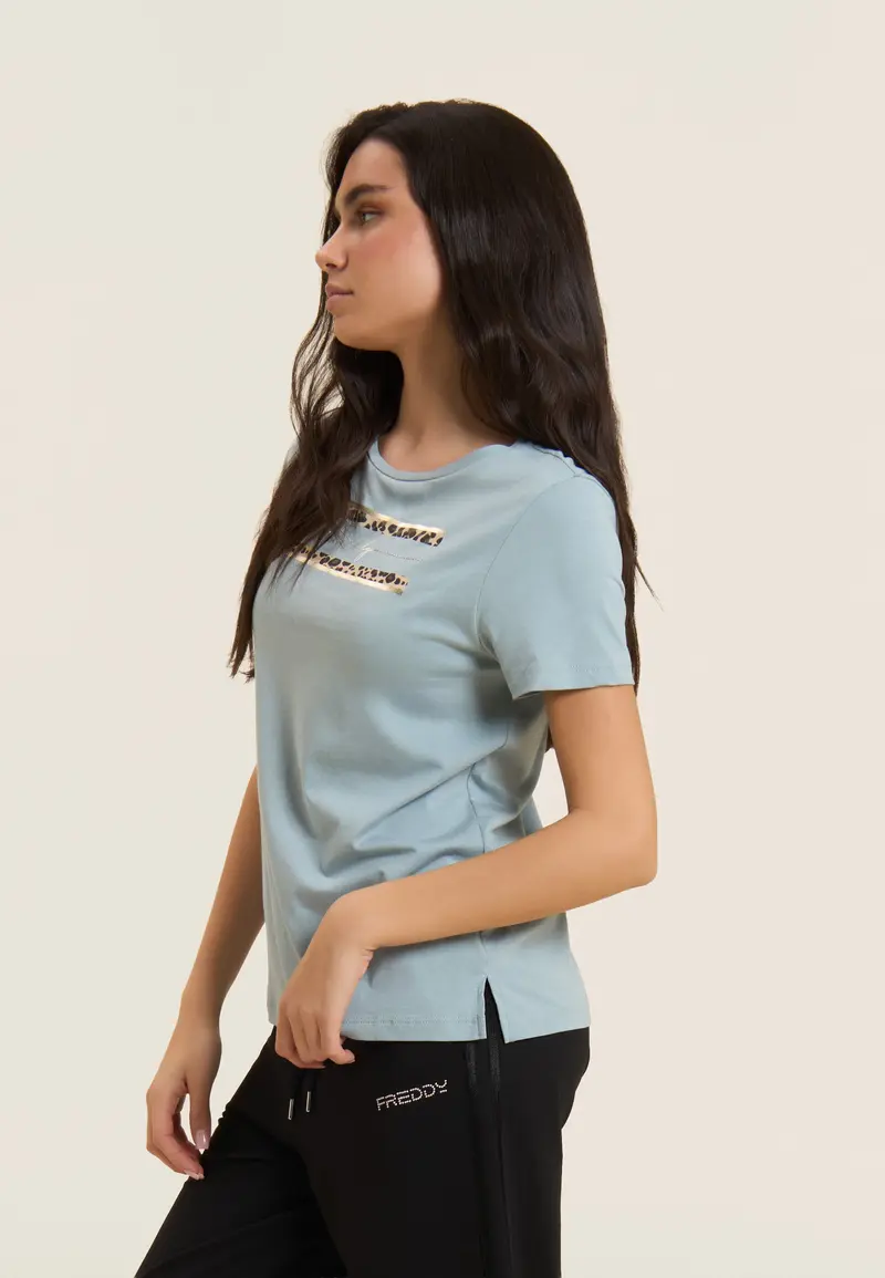 T-shirt Manica Corta con Dettagli Animalier e Borchie