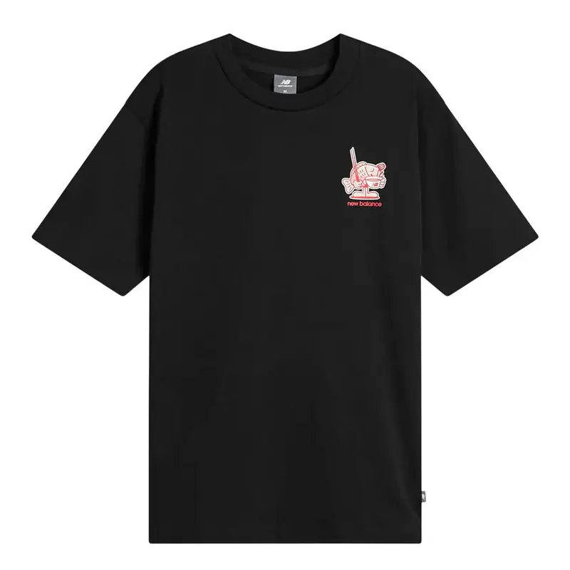 T-SHIRT NEW BALANCE RAMEN UOMO NERA CON GRAFICA