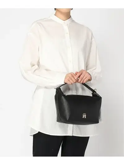 TOMMY HILFIGER W CASUAL SHOULDER BAG AW14499