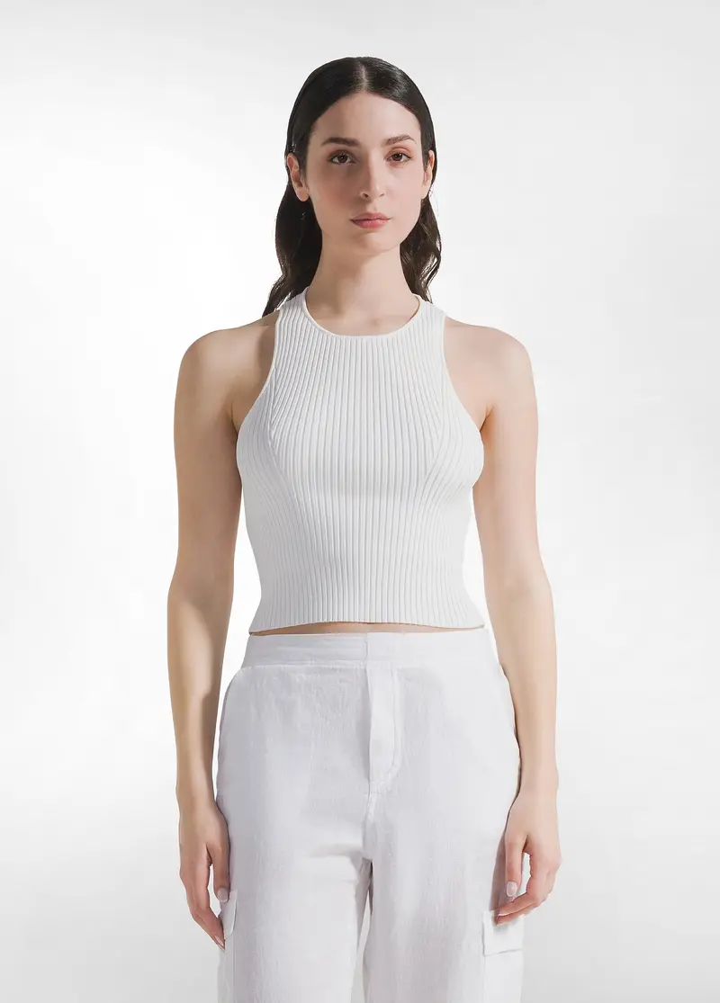TOP A COSTE IN MAGLIA DI RAYON BIANCO