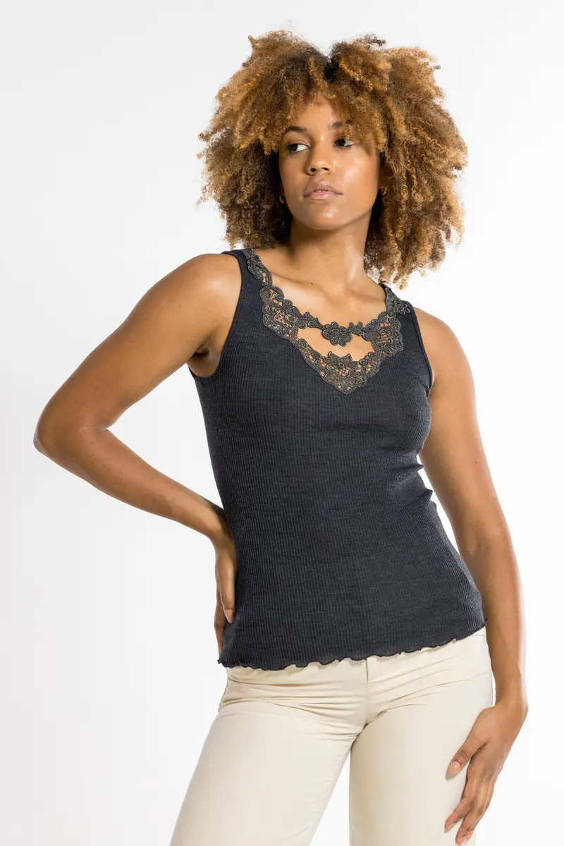 Top Woman70% Wool , 30% Silk 6866