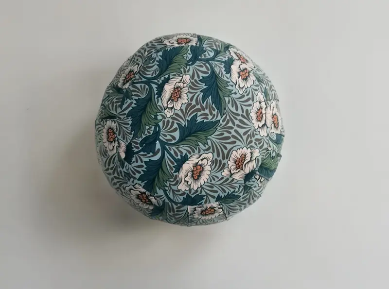 Zafu - cuscino da meditazione fantasia floreale Sanderson